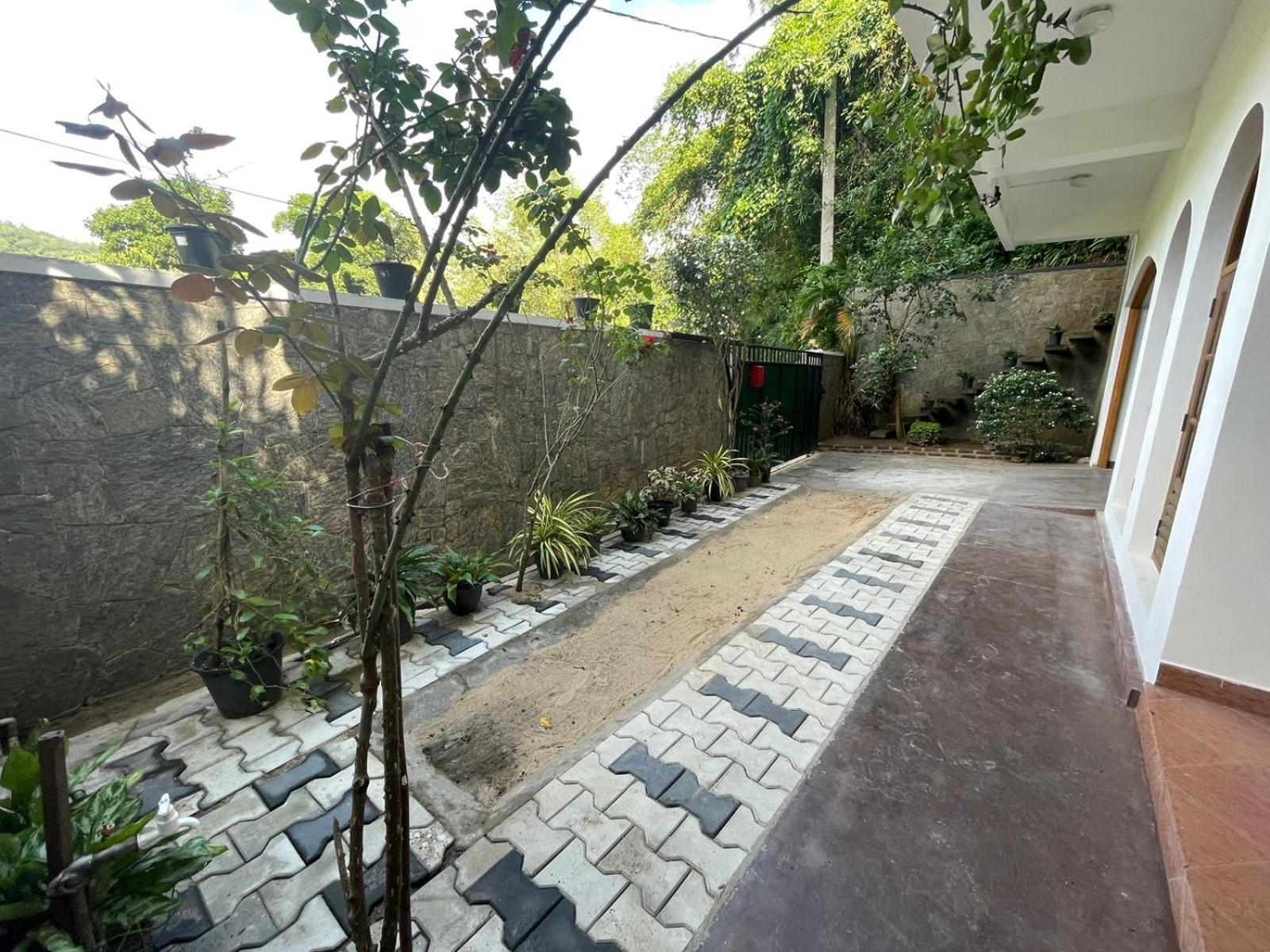 Villa Nine Kandy Exterior photo